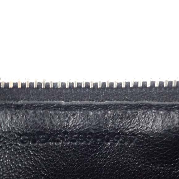 SAINT LAURENT Zipped Croc Embossed Leather Card Case - Picture 4 of 7